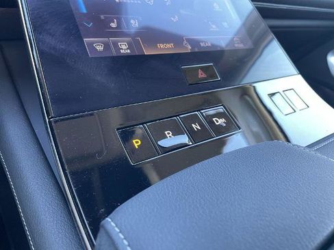 Certified 2025 INFINITI QX80 Sensory image 25