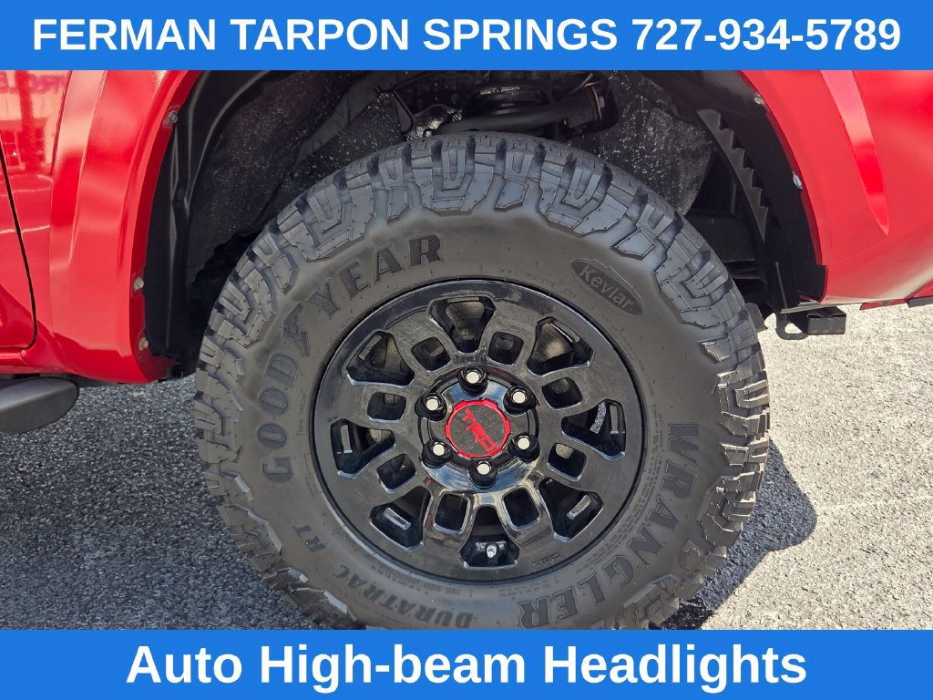 Used 2022 Toyota Tacoma SR5 w/ Technology Package RWD image 12