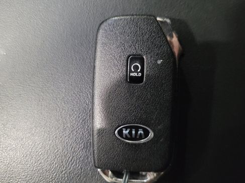 Used 2021 Kia Sorento S AWD/4WD image 32