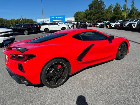 Used 2021 Chevrolet Corvette Stingray Premium Cpe w/ Z51 Performance Package RWD image 3