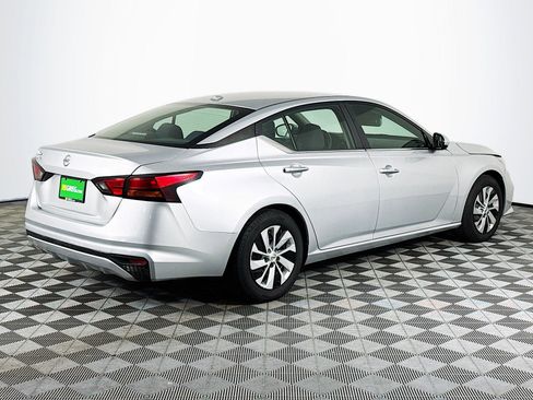 Used 2019 Nissan Altima 2.5 S FWD image 10
