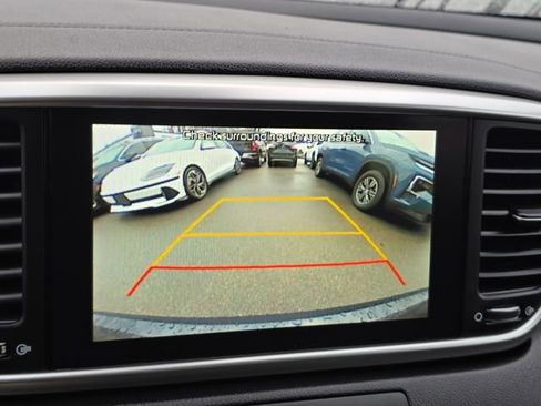 Used 2022 Kia Sportage LX w/ LX AWD Value Edition Package image 14