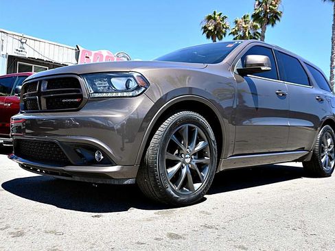 Used 2017 Dodge Durango GT w/ Premium Group RWD image 1