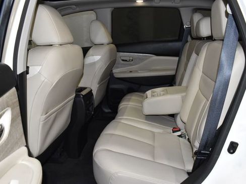 Used 2024 Nissan Murano SL image 32