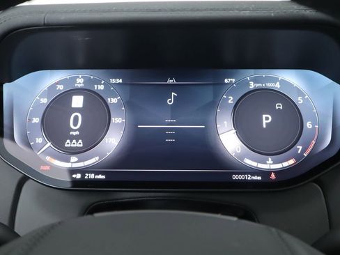 New 2026 Land Rover Range Rover SE image 32