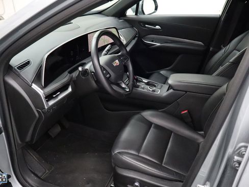 Used 2025 Cadillac XT4 Premium Luxury image 24