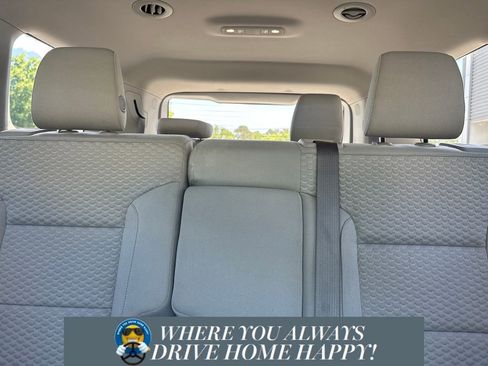 Used 2018 GMC Acadia SLE image 21