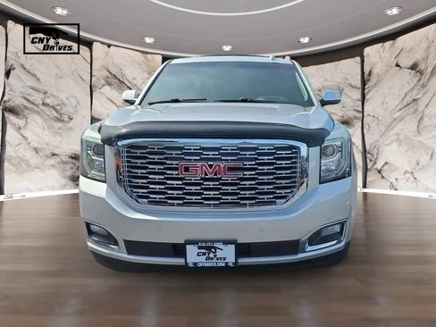 Used 2018 GMC Yukon XL Denali w/ Open Road Package AWD/4WD image 2