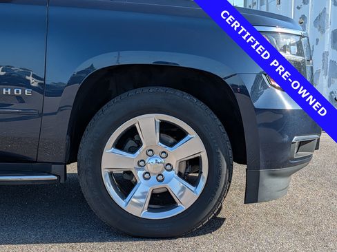 Used 2020 Chevrolet Tahoe Premier w/ Max Trailering Package AWD/4WD image 11