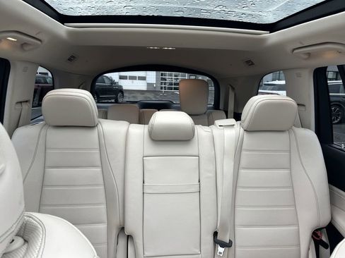 Used 2022 Mercedes-Benz GLS 450 4MATIC image 20