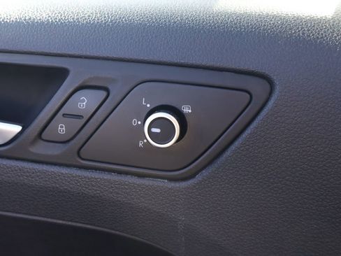 Used 2013 Volkswagen Jetta GLI image 13