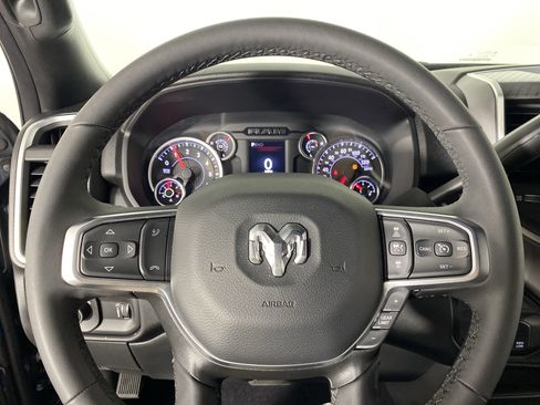 Used 2025 RAM 2500 Big Horn AWD/4WD image 20