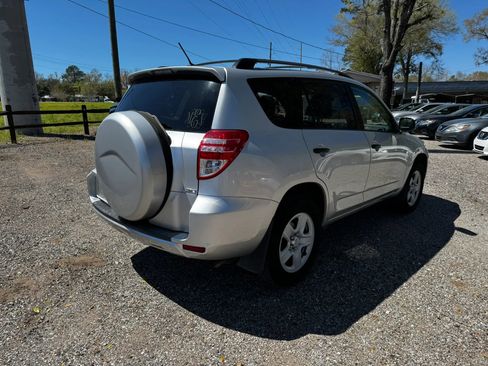 Used 2011 Toyota RAV4 Sport Utility 4D w/ Base L4 Extra Value Pkg image 8