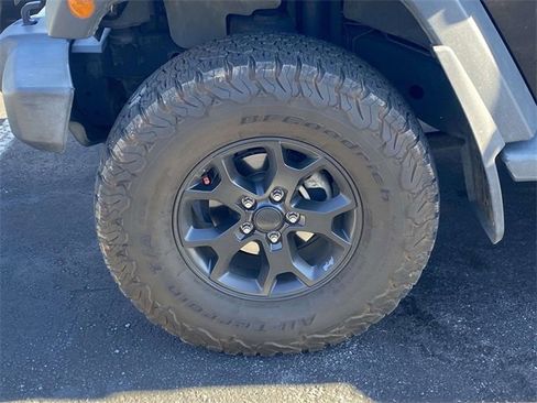 Used 2013 Jeep Wrangler Sport image 10