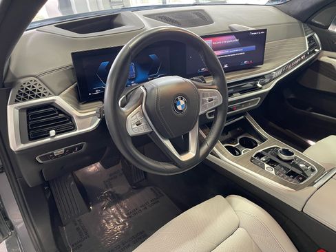Used 2023 BMW X7 xDrive40i w/ Executive Package AWD/4WD image 26