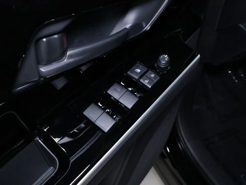 Used 2024 Toyota bZ4X XLE image 15