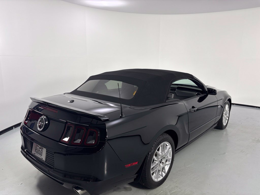 Used 2014 Ford Mustang GT Premium w/ Electronics Package RWD image 25