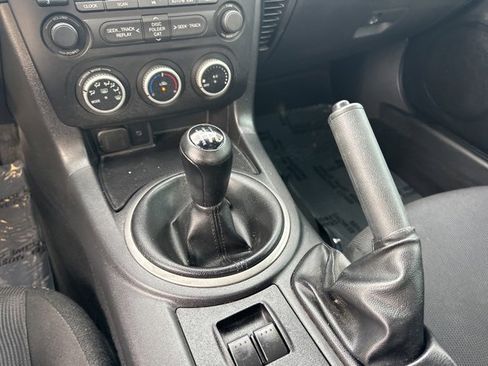 Used 2013 MAZDA MX-5 Miata Sport image 16