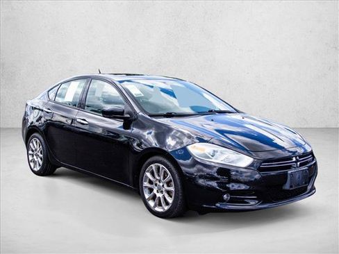Used 2013 Dodge Dart Limited w/ Limited Special Edition Group FWD image 3