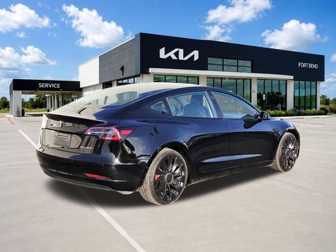 Used 2022 Tesla Model 3 Performance AWD/4WD image 4