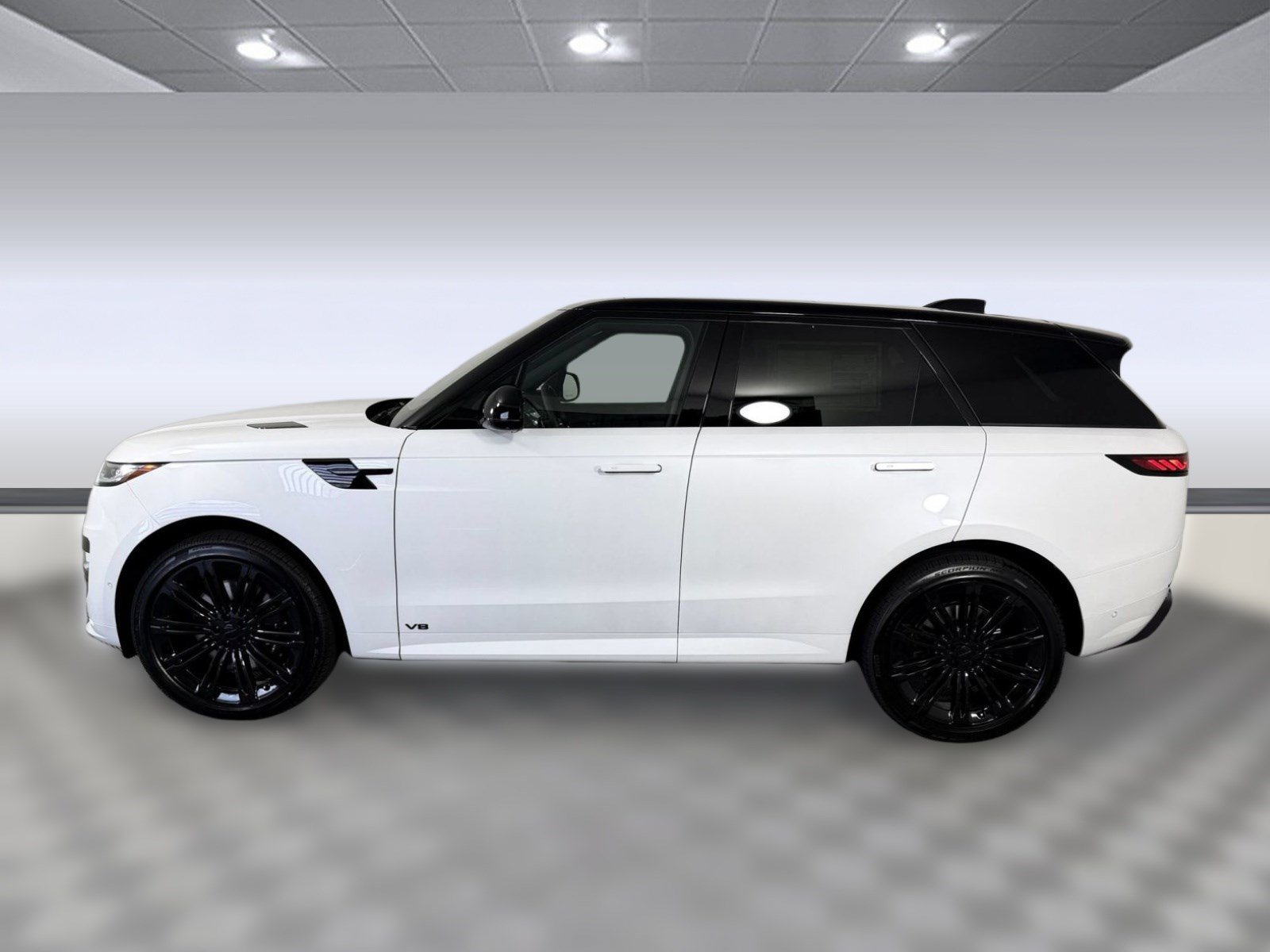 New 2026 Land Rover Range Rover Sport Dynamic SE AWD/4WD image 2