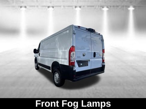Used 2025 RAM ProMaster 2500 w/ Convenience Group FWD image 5