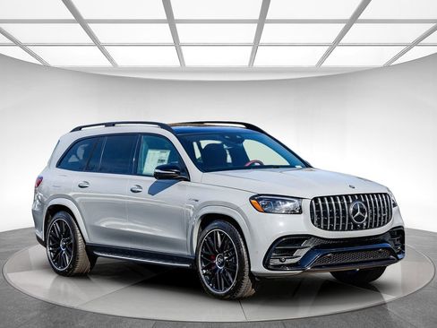 New 2026 Mercedes-Benz GLS 63 AMG 4MATIC image 5