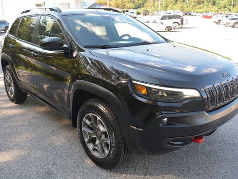 Used 2022 Jeep Cherokee Trailhawk AWD/4WD image 4