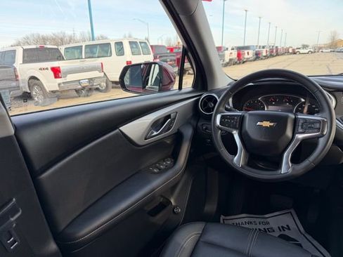Used 2023 Chevrolet Blazer LT image 16