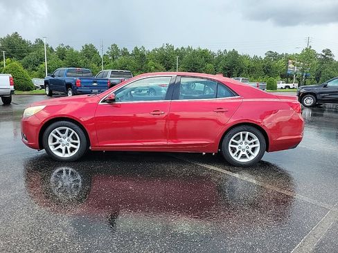 Used 2013 Chevrolet Malibu Eco w/ Leather Package FWD image 4
