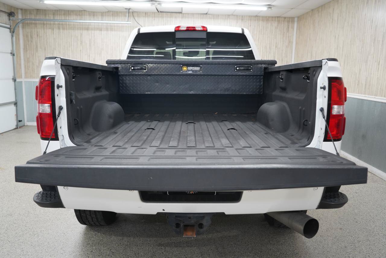 Used 2019 GMC Sierra 2500 Denali w/ Duramax Plus Package AWD/4WD image 37