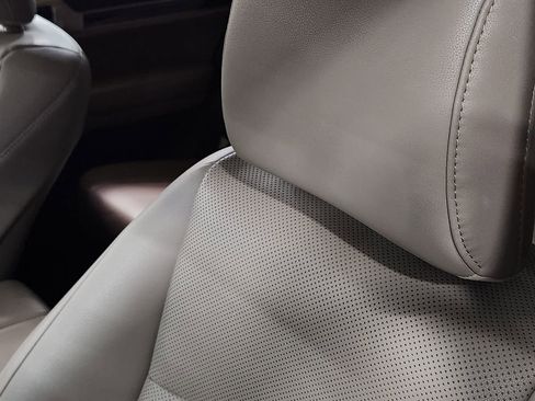 Used 2020 Lexus GX 460 Premium image 33