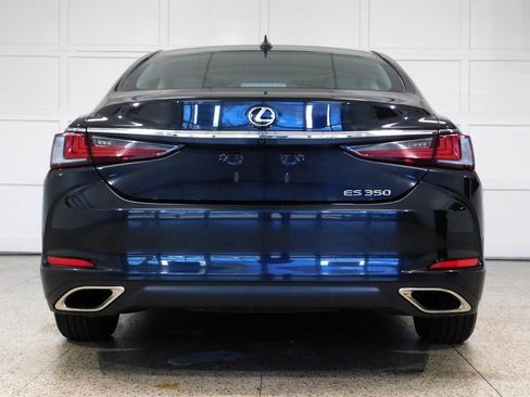 Used 2022 Lexus ES 350 w/ Premium Package image 5
