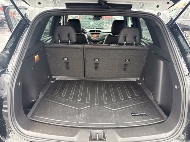 Used 2023 Chevrolet TrailBlazer ACTIV AWD/4WD image 11