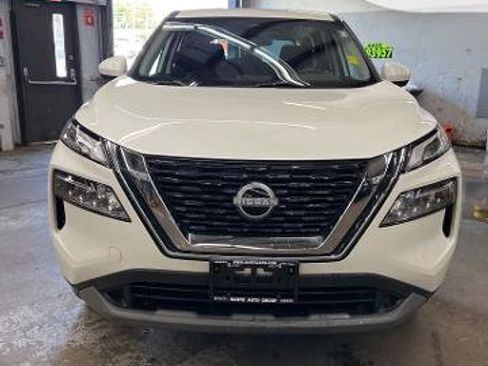 Certified 2023 Nissan Rogue SV AWD/4WD image 2