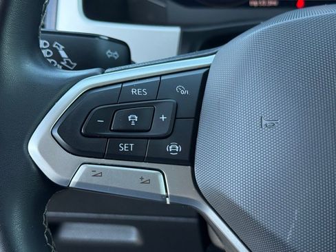 Used 2022 Volkswagen Atlas SE FWD image 18
