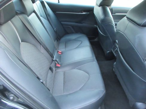 Used 2024 Toyota Camry XSE FWD image 17