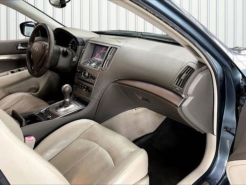 Used 2010 INFINITI G37 x w/ Premium Pkg image 26