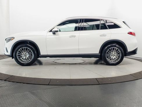 Certified 2026 Mercedes-Benz GLC 300 4MATIC image 4