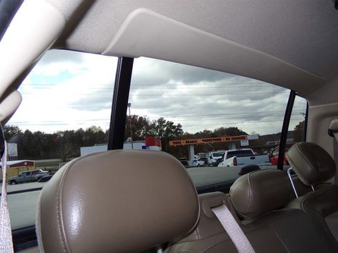 Used 2004 Ford Explorer Sport Trac 4x4 image 38