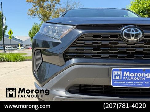 Used 2021 Toyota RAV4 LE AWD/4WD image 5