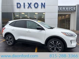 Used 2022 Ford Escape SE w/ SE Sport Appearance Package video 1