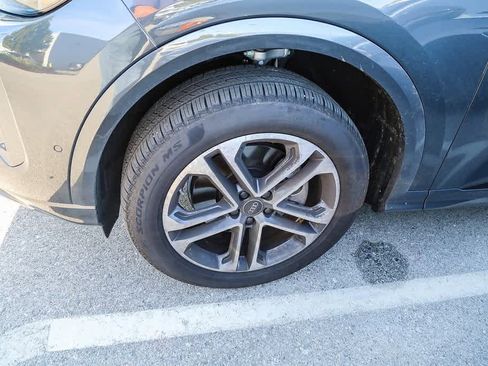 Certified 2025 Audi Q5 Premium Plus w/ Premium Plus image 8