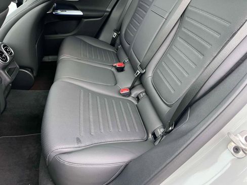 New 2026 Mercedes-Benz GLC 300 4MATIC image 16