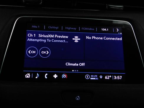 Used 2023 Cadillac XT4 Premium Luxury w/ Technology Package AWD/4WD image 48