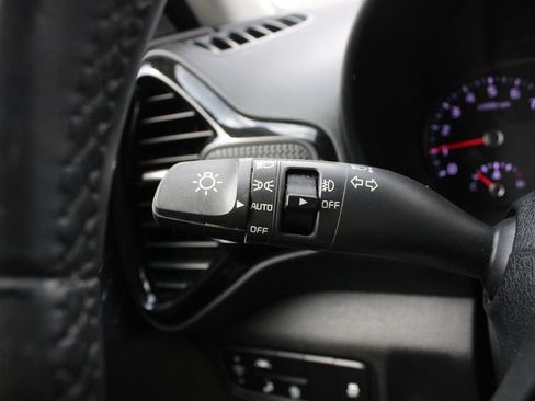 Used 2020 Kia Soul EX FWD image 11