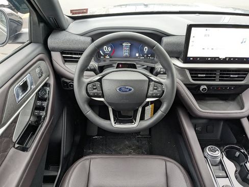 New 2026 Ford Explorer Platinum image 20