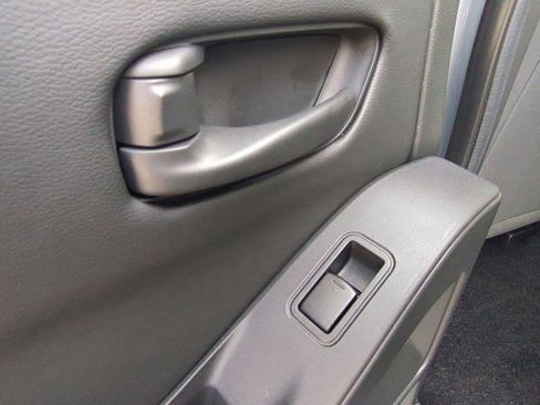 New 2026 Nissan Frontier SV w/ SV Convenience Package image 26