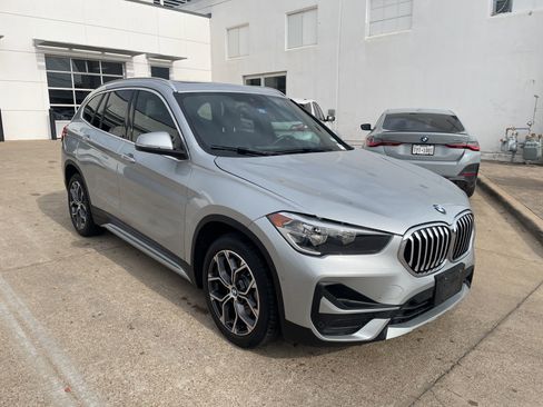 Used 2021 BMW X1 xDrive28i w/ Convenience Package image 4