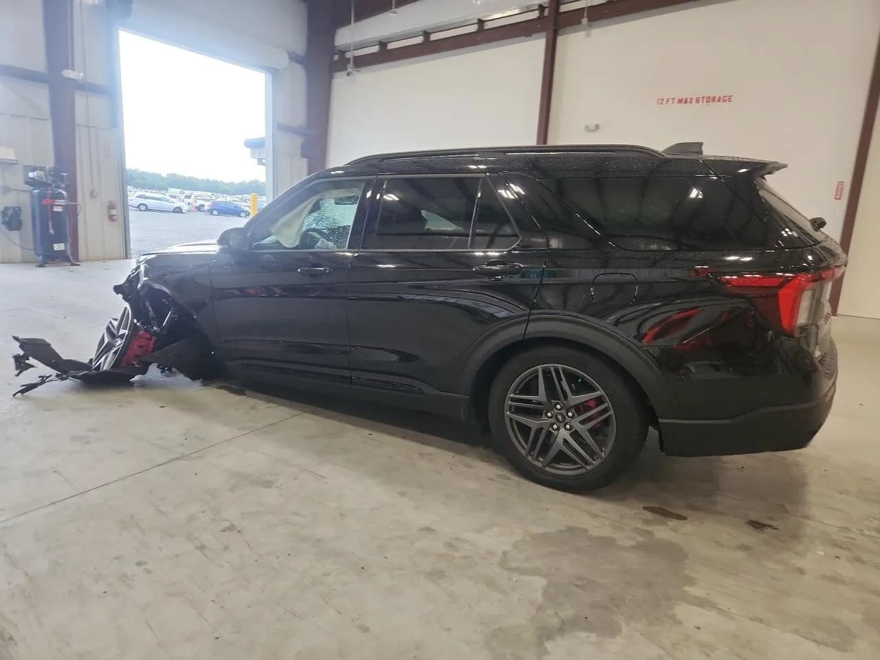 Used 2026 Ford Explorer ST w/ Sun And Sound Package AWD/4WD image 4